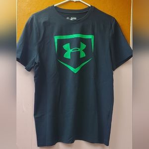Under Armour short sleeve loose heatgear tee shirt